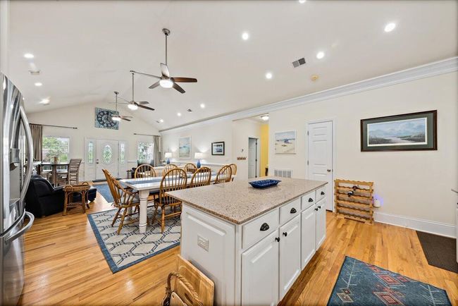 1604 Jungle Road | Image 16