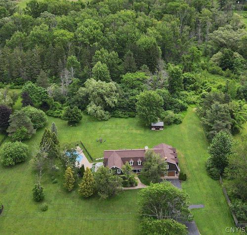3500 County Line Rd, Skaneateles, NY, 13152-9304 | Card Image