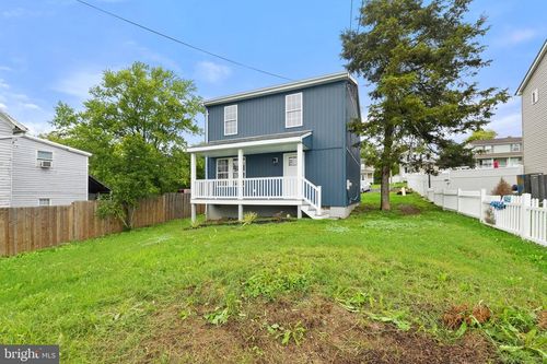 558 Branch St, STRASBURG, VA, 22657-2023 | Card Image