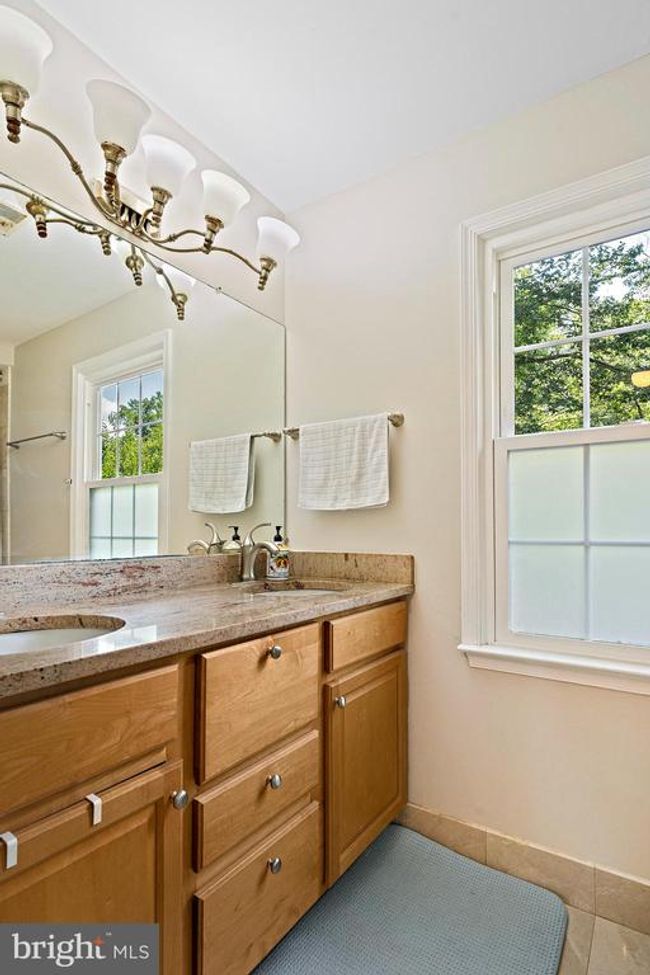 9220 Burnetta Dr, House other with 4 bedrooms, 4 bathrooms and null parking in ANNANDALE VA | Image 42