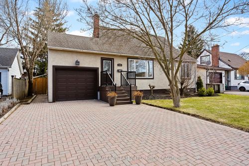 148 Lakeshore Rd, Saint Catharines, ON, L2N2V1 | Card Image