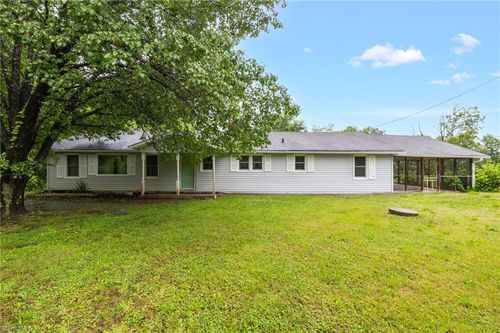 1198 Red Bank Rd, Germanton, NC, 27019-8201 | Card Image