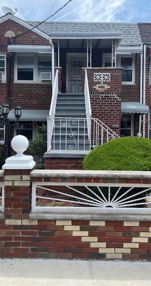 973 48th St, Brooklyn, NY, 11219-2919 | Card Image
