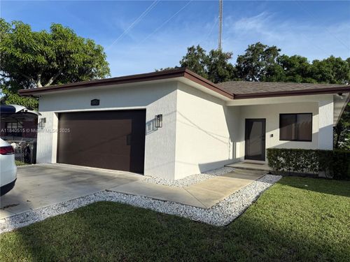 5140-5140 Sw 24th St, West Park, FL, 33023-3257 | Card Image