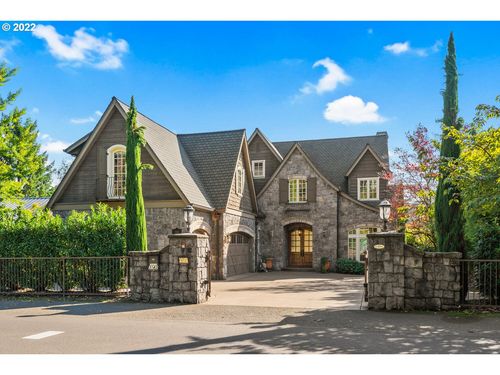 3142 Lakeview Blvd, Lake Oswego, OR, 97035-3652 | Card Image