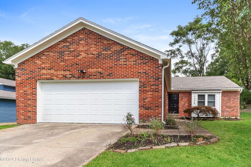 11315 Prince George Ct, Louisville, KY, 40241-1800 | Card Image