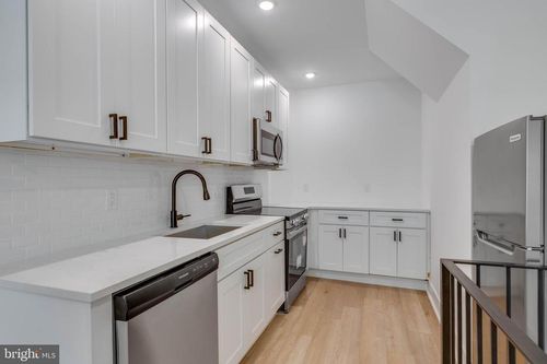 a-4220 Baltimore Ave, PHILADELPHIA, PA, 19104-4412 | Card Image