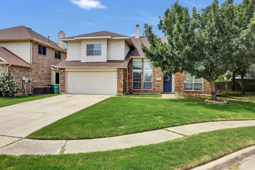 2109 Hemingway Dr, Denton, TX, 76210-3487 | Card Image