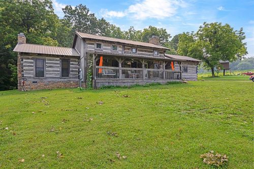 10418 Austin Tracy Rd, Fountain Run, KY, 42133-9602 | Card Image