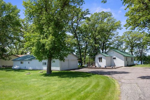 10987 Highway 15, Brownton, MN, 55312-8311 | Card Image