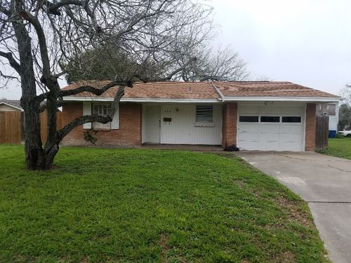 410 Eldon Cir, Corpus Christi, TX, 78412-2417 | Card Image