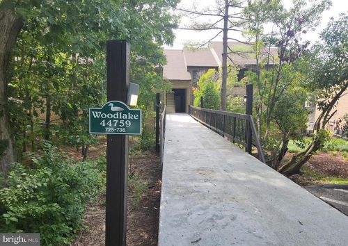 9c-733-44759 Woodlake Ct, CALIFORNIA, MD, 20619-2061 | Card Image