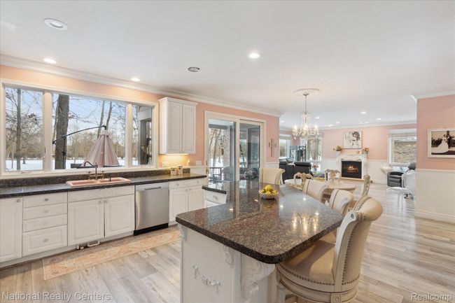 Windows in Kitchen look out over the golf course | Image 9