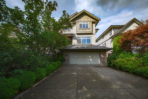 3301 Mctavish Crt, Coquitlam, BC, V3E2Z7 | Card Image