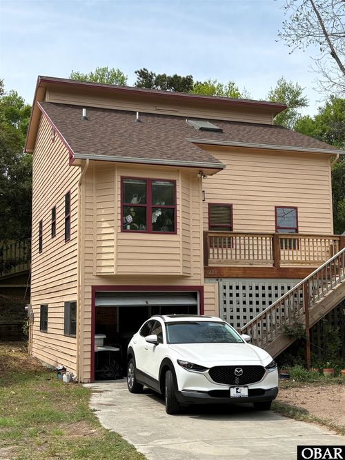 608 Harbour View Dr, Kill Devil Hills, NC, 27948-8635 | Card Image