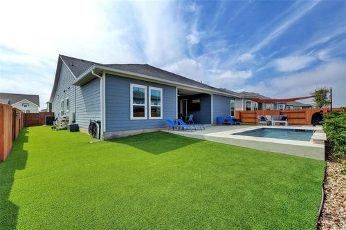 8308 Orizzonte St, Austin, TX, 78744-1238 | Card Image