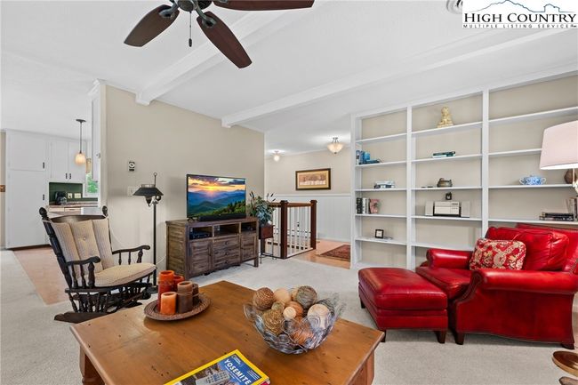 115 Split Rail Ln, House other with 2 bedrooms, 3 bathrooms and null parking in Blowing Rock NC | Image 14