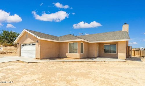 21745 Upton Dr, California City, CA, 93505-1627 | Card Image