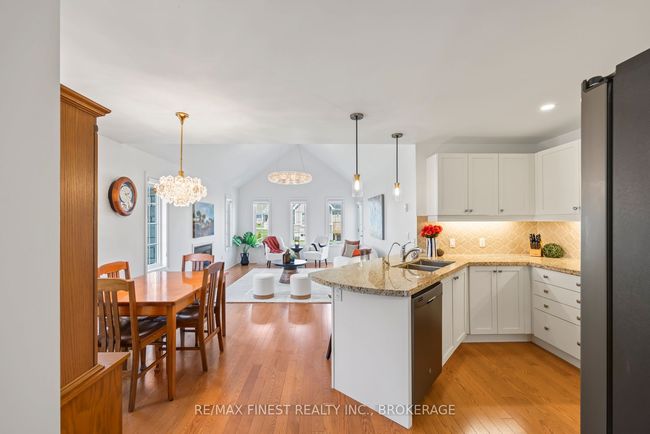 460 Country Club Dr, House attached with 3 bedrooms, 3 bathrooms and 4 parking in Bath ON | Image 19