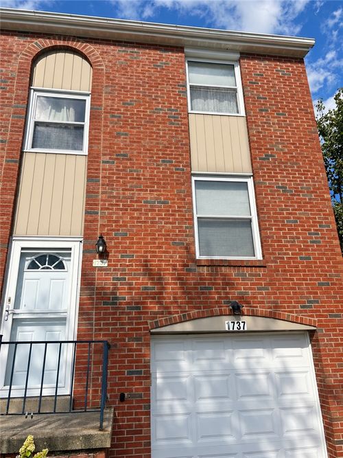1737 Patrick Pl, South Park, PA, 15129-9200 | Card Image