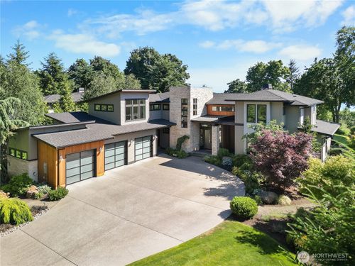 946 7th Ct, Fox Island, WA, 98333-9771 | Card Image
