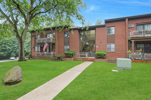 apt-2b-13 Darian Ct, Pomona, NY, 10970-3014 | Card Image