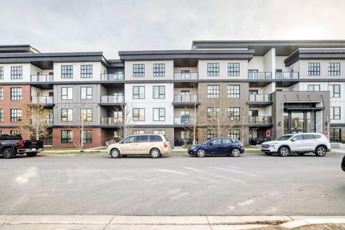 304-4275 Norford Ave Nw, Calgary, AB, T3B6M2 | Card Image