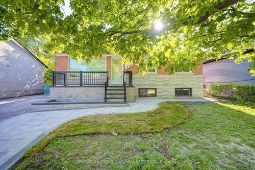 176 Felix Rd, Richmond Hill, ON, L4C3M9 | Card Image