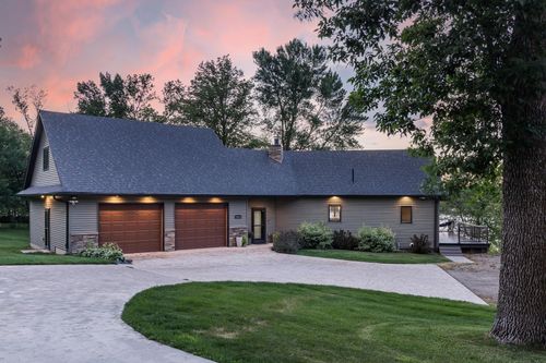 23619 180th St, New Richland, MN, 56072-3010 | Card Image