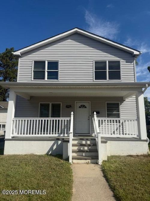 13 Wyckoff St, Deal, NJ, 07723-1323 | Card Image