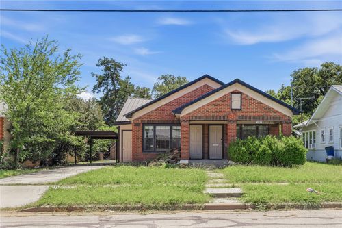 1601 9th St, Brownwood, TX, 76801-4712 | Card Image