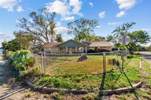 400 S 8th Ave, Teague, TX, 75860-2237 | Card Image