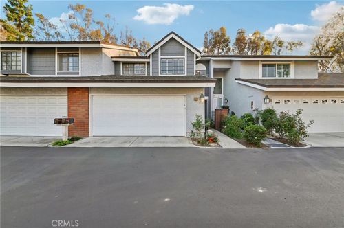 17 Weepingwood, Irvine, CA, 92614-5491 | Card Image