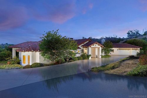 10790 Castle Heights Dr, Valley Center, CA, 92082 | Card Image