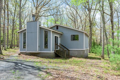 144 Maria Ln, Dingmans Ferry, PA, 18328-3106 | Card Image