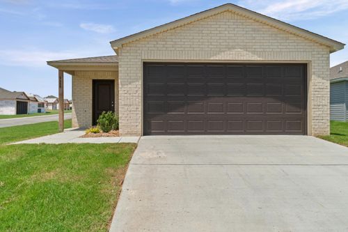 6688 Hollywood Ave, Benton, AR, 72019-8903 | Card Image