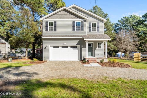 1010 W Saunders Ave, Aberdeen, NC, 28315-1925 | Card Image