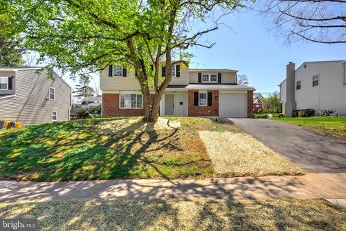 914 Longfield Rd, GLENSIDE, PA, 19038-7838 | Card Image