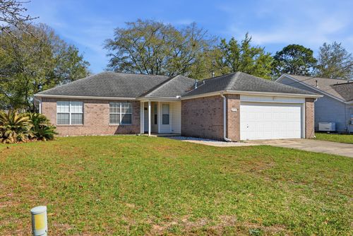 4719 Connor Dr, Crestview, FL, 32539-5765 | Card Image