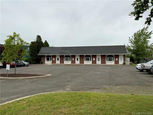 4-289 White St, Danbury, CT, 06810-3700 | Card Image