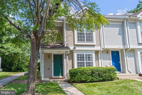 258 Coventry Sq, STERLING, VA, 20164-3254 | Card Image