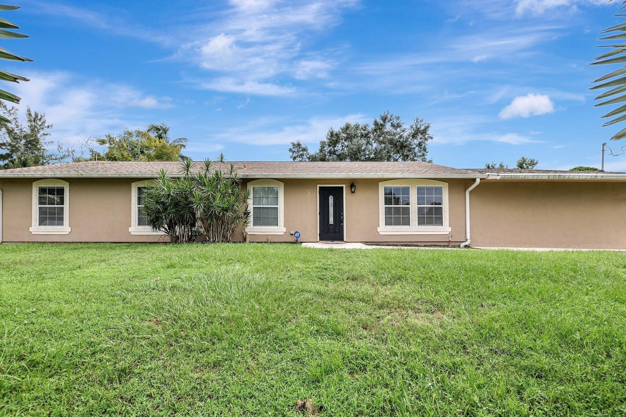 Lakehurst Dr, Port Saint Lucie, FL 34983