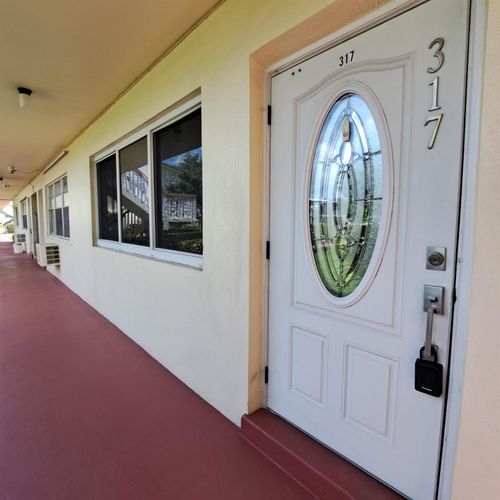 317 Norwich N, West Palm Beach, FL, 33417 | Card Image