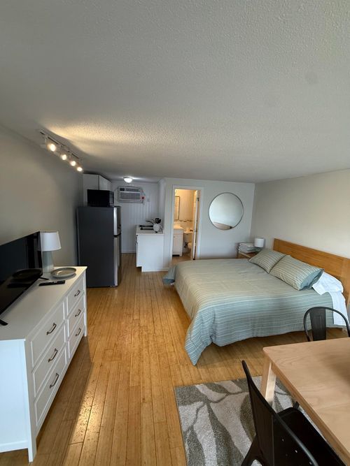 20 Ocean Blvd, North Hampton, NH, 03862-2323 | Card Image
