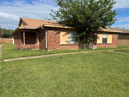 1010-1008 Poplar St, Benbrook, TX, 76126-2717 | Card Image