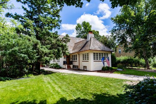 1125 5th St N, Fargo, ND, 58102-3712 | Card Image