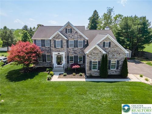 1410 Lorton Dr, Easton, PA, 18040-6696 | Card Image