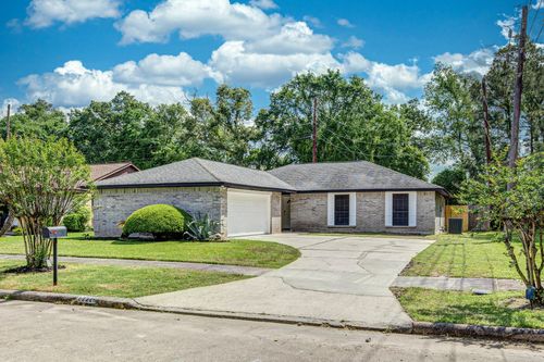 22226 Waynegate Dr, Spring, TX, 77373-7361 | Card Image