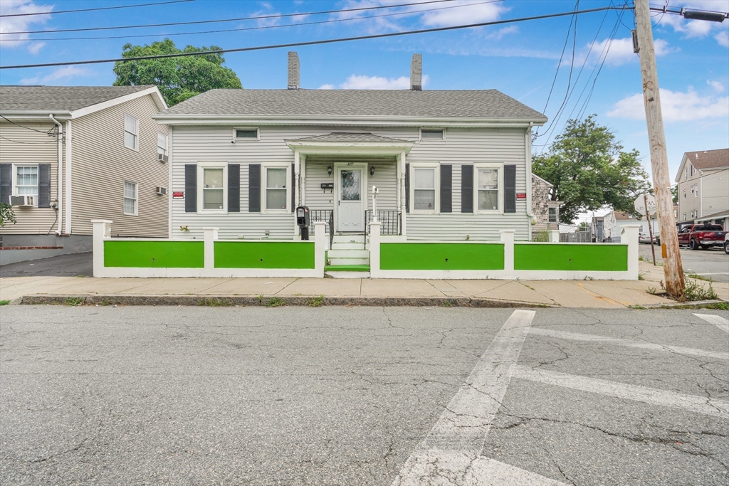 Hartwell St, Fall River, MA 02721