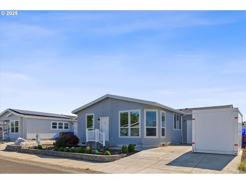 701 Oriental Ct, Molalla, OR, 97038-7388 | Card Image